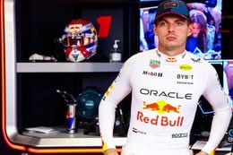 Max Verstappen wil in gesprek met Red Bull: 'Ik moet met ze gaan praten'