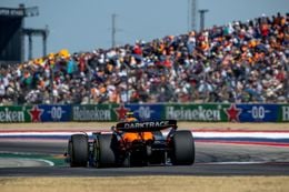 McLaren-baas kwaad op Red Bull na verspreiden van valse informatie: 'Poging tot psychologische oorlogsvoering'