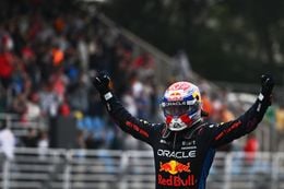 Nico Hülkenberg noemt Max Verstappen beste coureur aller tijden op Instagram