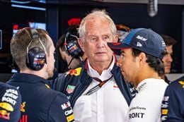 Sergio Pérez krijgt trap na van Helmut Marko na vertrek bij Red Bull