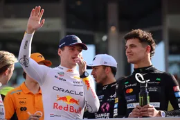 Lando Norris onthult grootste voordeel McLaren en deelt tik uit aan Red Bull