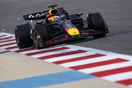 Red Bull heeft auto Max Verstappen met opzet 'slechter' gemaakt