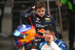 Helmut Marko zag Max Verstappen zege weggooien in China: 'Daarom hebben we de race verloren'
