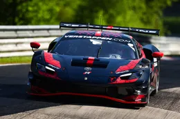 'Red Bull en Christian Horner niet blij met testdag Max Verstappen op Nürburgring'