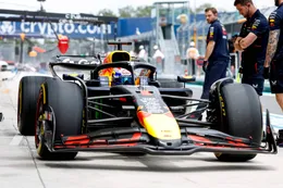 'Red Bull introduceert tijdens GP Imola 'geheime' kopie van McLaren-auto'