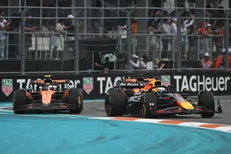 Lando Norris niet te spreken over rijstijl Max Verstappen: 'Weet je wat het is met Max...'
