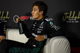 George Russell baalt van aanwezigheid Max Verstappen en Lewis Hamilton in de Formule 1
