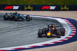 Christian Horner baart opzien met opvallend bericht over F1-toekomst Max Verstappen