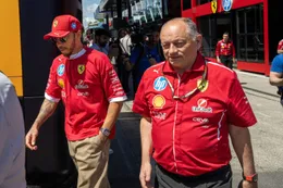Lewis Hamilton heeft duidelijk bericht voor Ferrari: 'Daar ben ik geen voorstander van'