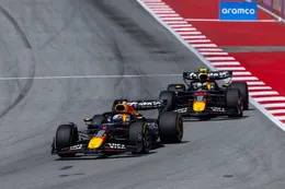 Straf Max Verstappen zorgt voor historische uitslag Red Bull Racing