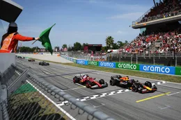 Nog een straf voor Max Verstappen na GP Spanje? Stewards buigen zich over nieuw incident