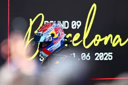 Max Verstappen heeft genoeg gezien en verlaat Red Bull vervroegd in Spanje