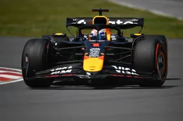 Christian Horner heeft bijzonder bericht over afwezigheid Max Verstappen