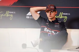 Max Verstappen haalt woedend uit naar journalist tijdens persconferentie