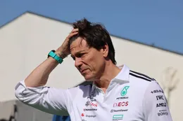 Toto Wolff heeft duidelijke mening na 'opzettelijke' crash Max Verstappen: 'Dát is de reden...'