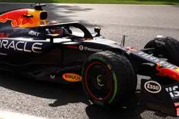 Max Verstappen haalt uit naar FIA na race in België: 'Dat was waardeloos...'