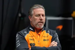 McLaren verrast en schuift Max Verstappen naar voren als hoofdkandidaat