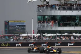 Nico Hülkenberg wijst Oscar Piastri terecht na incident met Max Verstappen