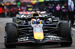 Sebastian Vettel verrast Max Verstappen met goed nieuws over 2026 Red Bull-auto