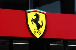 Piero Ferrari doet bijzondere uitspraak over Leclerc en Hamilton: 'Wanneer je de bodem bereikt...'