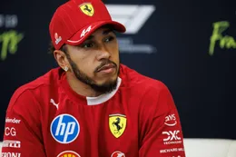 Lewis Hamilton volledig afgebrand wegens faillissement