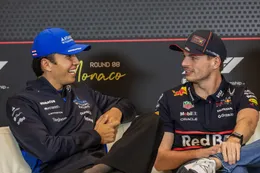 Alex Albon doet grote onthulling over Max Verstappen: 'Klinkt heel raar om te zeggen'