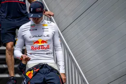 Waarom blijft Max Verstappen bij Red Bull in 2026? Manager onthult geheim