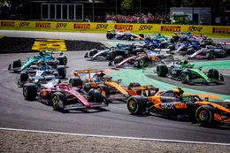 Aston Martin wijst met vinger naar Lando Norris na uitvalbeurt Fernando Alonso tijdens GP Italië