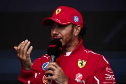Bizar: Lewis Hamilton negeerde teamorder van Ferrari tijdens GP Azerbeidzjan