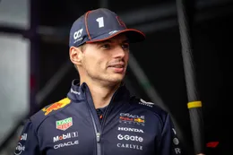 Max Verstappen weet niet van ophouden en pakt tweede overwinning in één weekend