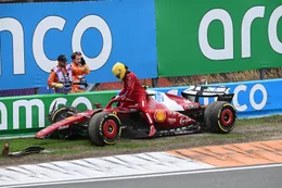 Lewis Hamilton komt met opmerkelijke reactie na crash in Zandvoort