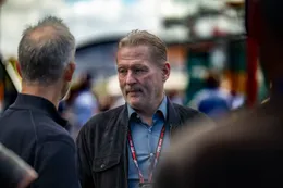 Jos Verstappen doet grote onthulling over toekomstige transfer Max Verstappen