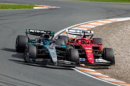 George Russell ontvangt duidelijk bericht van Charles Leclerc na klacht over rijstijl