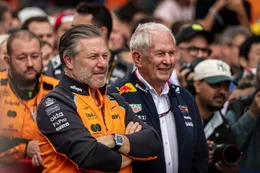 Zak Brown gebruikt bizarre wijze om Max Verstappen naar McLaren te lokken