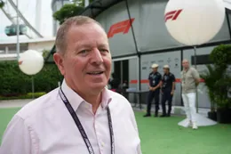 Martin Brundle begaat hilarische blunder voorafgaand aan GP van Singapore