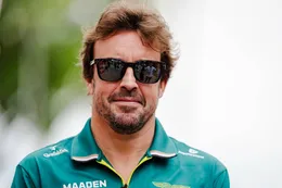 Red Bull-coureur slaat terug naar Fernando Alonso na akkefietje in Singapore