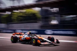 'McLaren-coureur raakt onwel in Mexico'