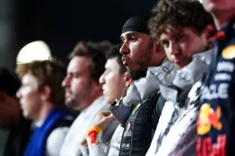 Lewis Hamilton haalt hard uit naar Fernando Alonso in opvallend social media-bericht