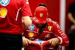 Lewis Hamilton lucht zijn hart: 'Er zijn zoveel problemen...'