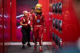 Lewis Hamilton riskeert enorme gridstraf voor race in Singapore