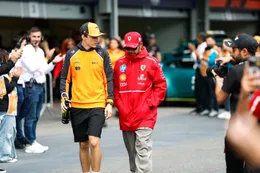 Lewis Hamilton geeft Oscar Piastri agressief advies: 'Dat zou ik doen...'
