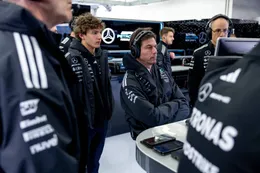 Mercedes-coureur op het matje geroepen door Toto Wolff wegens wanprestaties: 'Frustratie begon te koken'