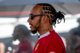 Moet Lewis Hamilton vrezen voor zijn plek? Ferrari krijgt nieuwe coureur aangewezen