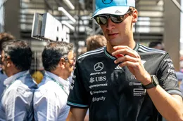 George Russell verrast vriend en vijand en kiest kant van Max Verstappen