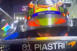 Video: Oscar Piastri is woedend en snoert Zak Brown de mond