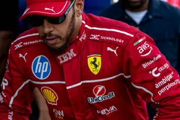 Voormalige F1-baas komt met felle beschuldiging aan adres van Ferrari en onthult ware reden achter komst Lewis Hamilton