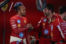 Ferrari-voorzitter wil van Lewis Hamilton af en denkt aan contractbreuk