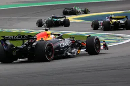 Max Verstappen heeft F1-collega aan zitje geholpen: 'Hij heeft...'