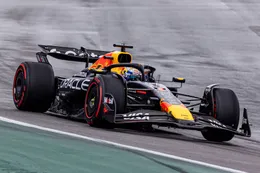 Goed nieuws voor Max Verstappen richting 2026: 'Wij ontwikkelen sneller dan Mercedes'