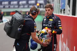 Dit is de reactie van Max Verstappen als hij gedwongen wordt om te stoppen in de Formule 1